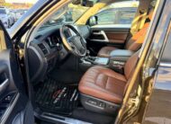 Toyota Land Cruiser 200 2021