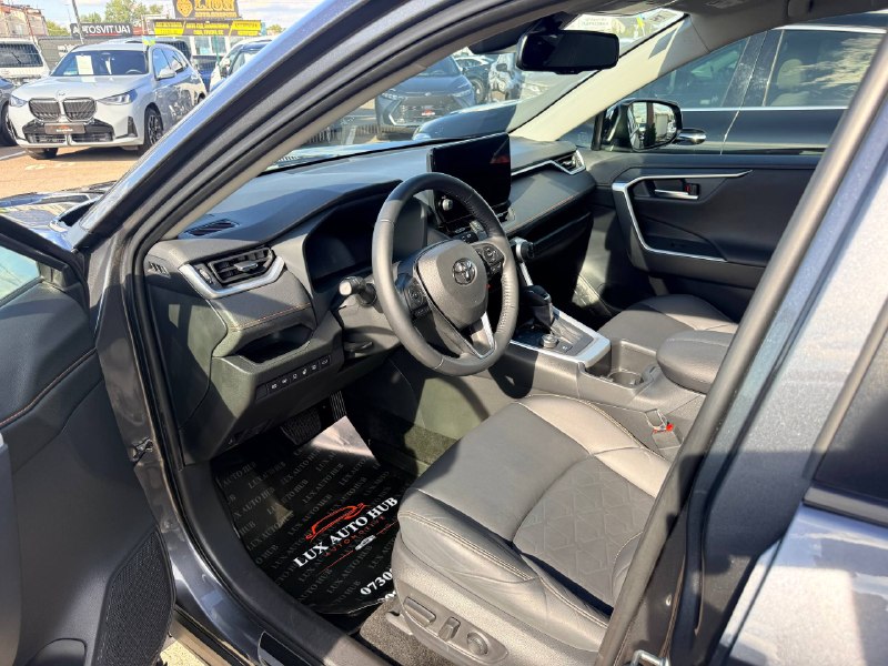 Toyota RAV4 2023