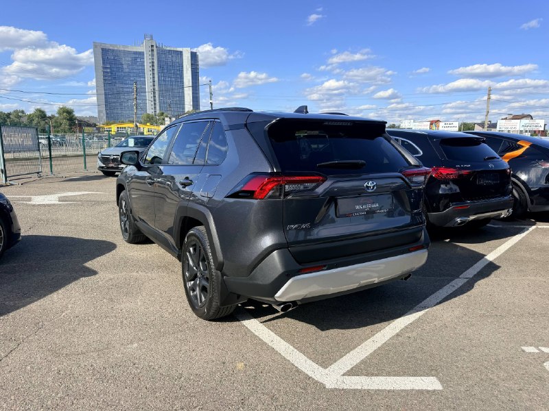 Toyota RAV4 2023