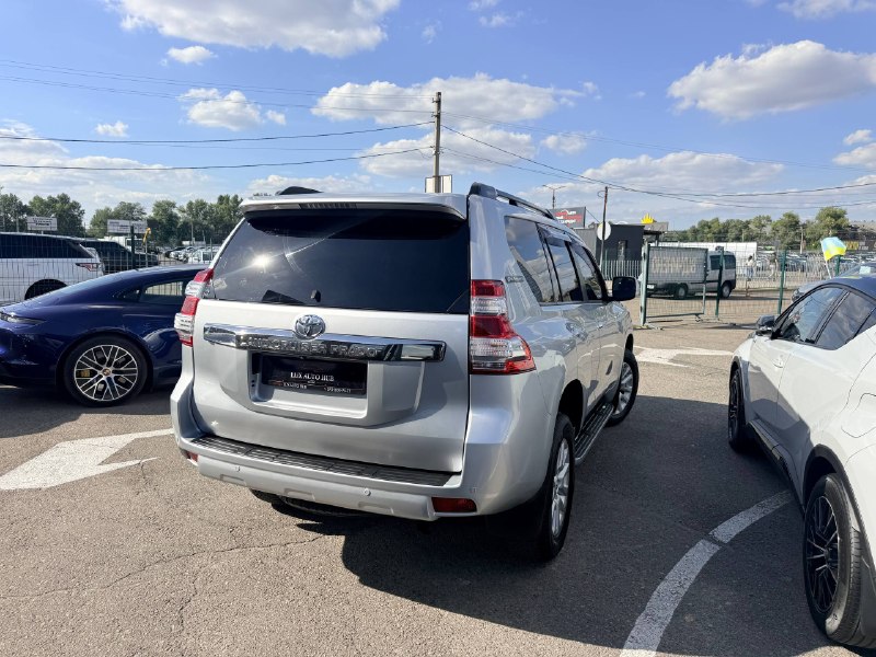 Toyota LAND CRUISER150 2016